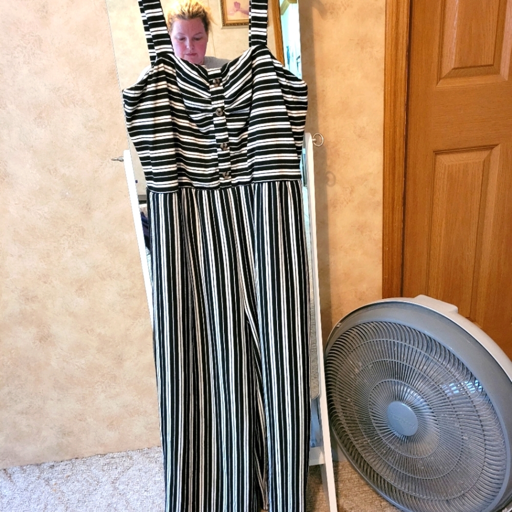 Xhilaration jumper